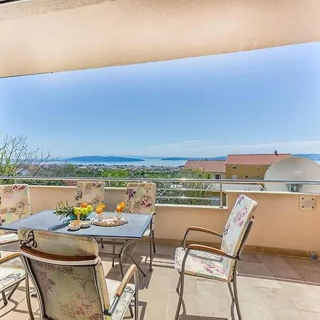 Vila Ivano With Heated Pool&sea&mountain View Kastel Stari