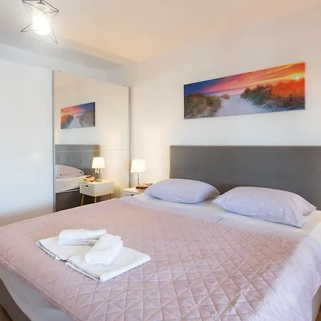 Ivano&heated Pool&sea View&football Court&children's Playground Villa Kaštel Stari